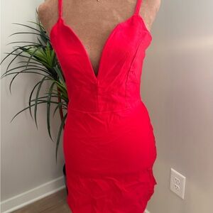 Chic Backless Red Dress